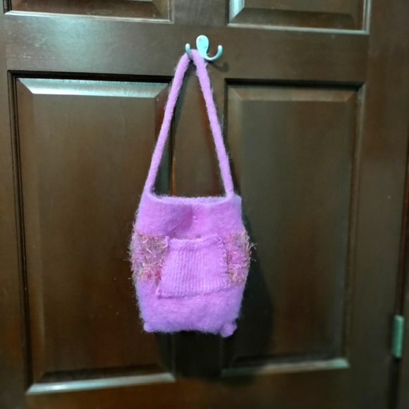 Purple Fringe wool purse - Picture 2 of 4